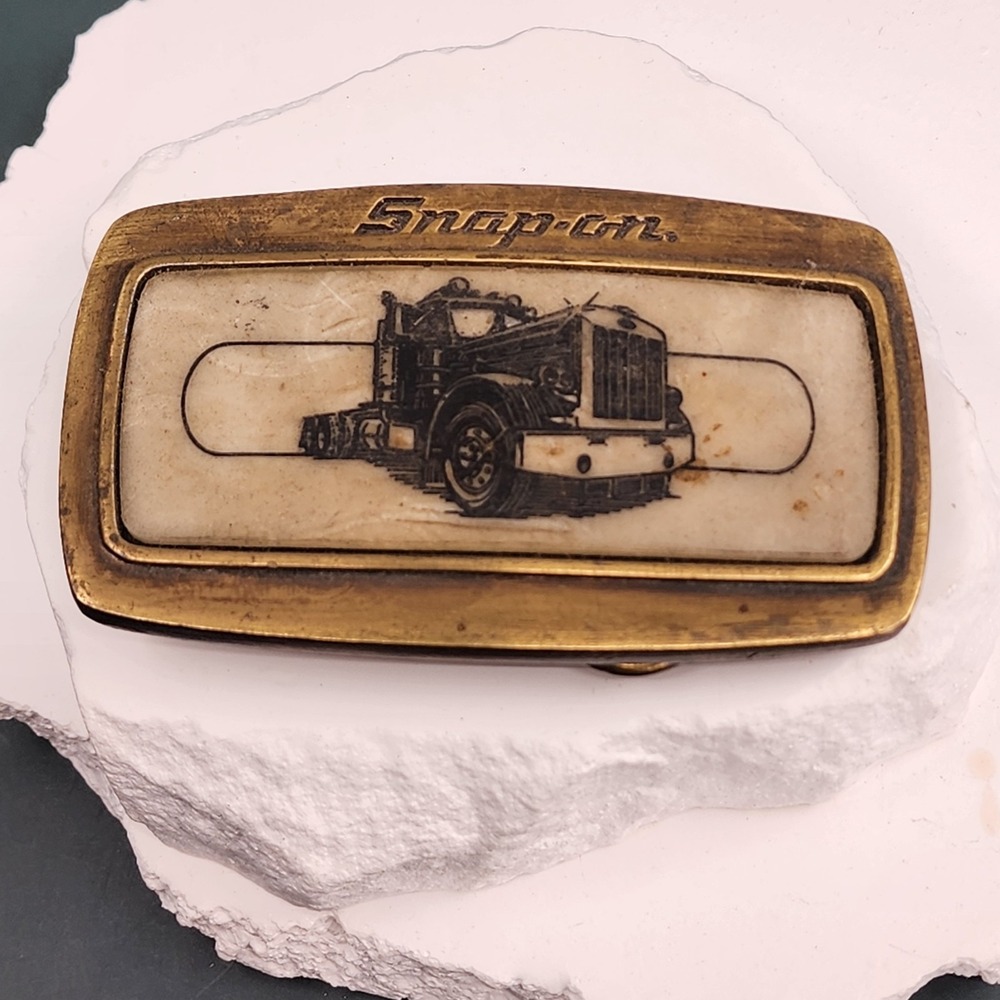 Snap-on Vintage Truck Belt Buckle Brass Tone Automotive Tool Memorabilia Piece